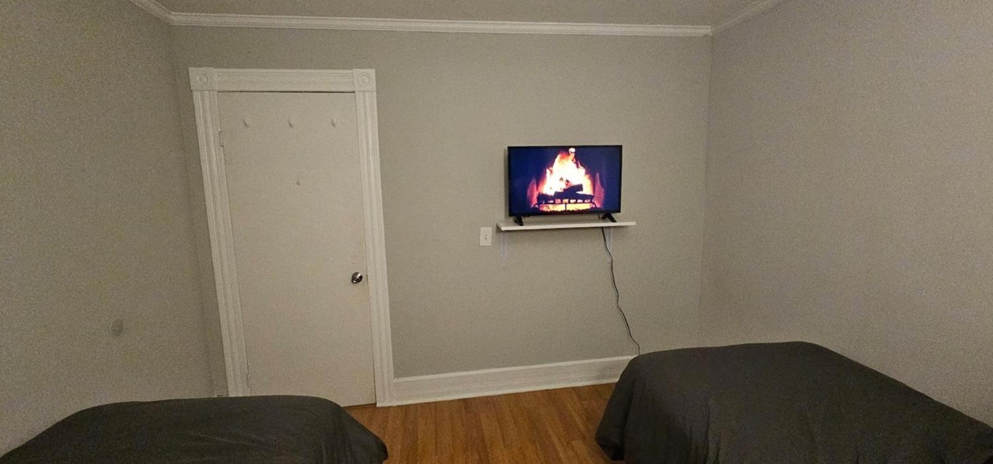 Private Apt In Middletown-Wesleyan Экстерьер фото