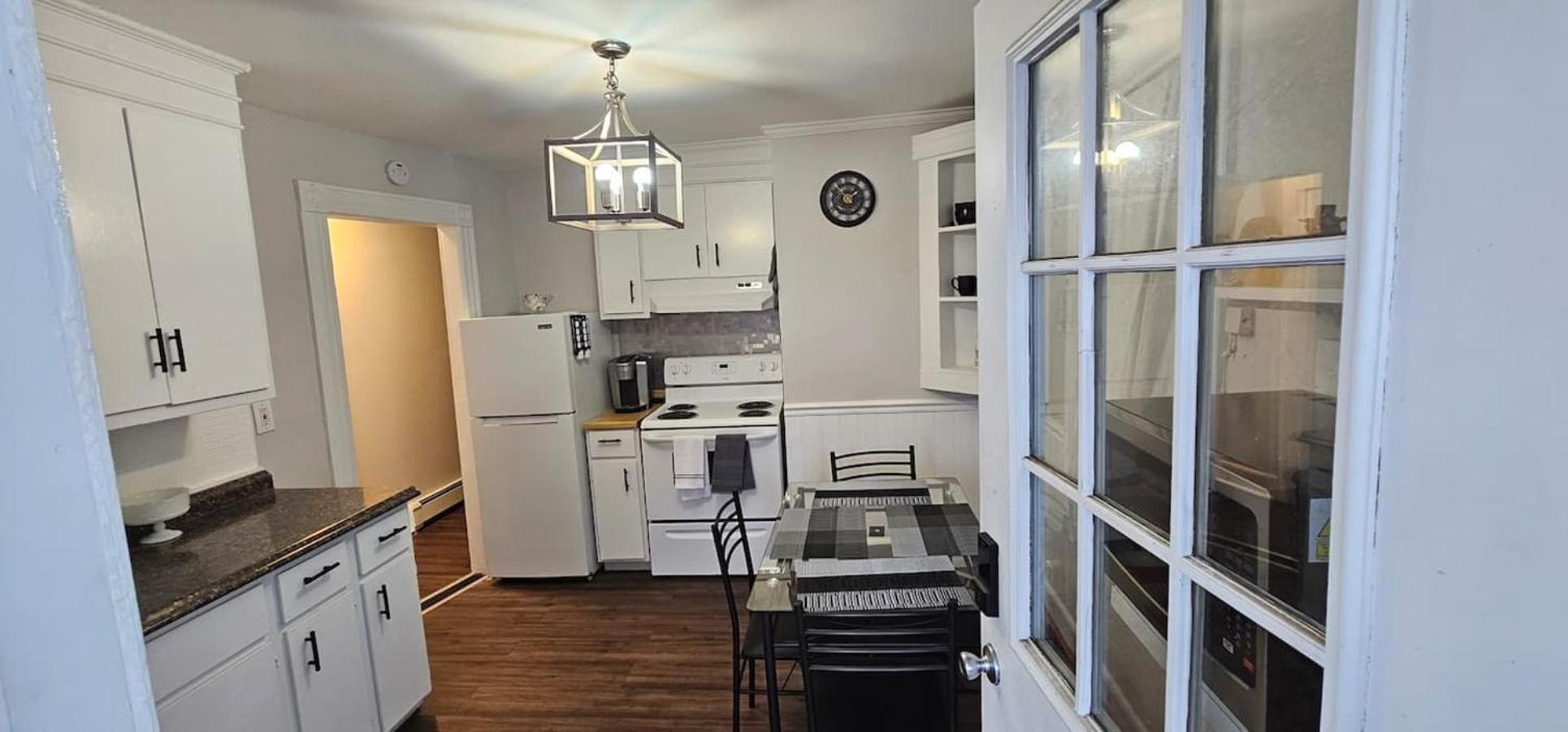 Private Apt In Middletown-Wesleyan Экстерьер фото